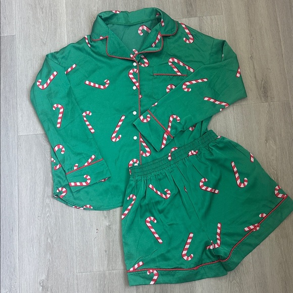 Women's Green Candy Cane Pajama Set NWT - Picture 1 of 11